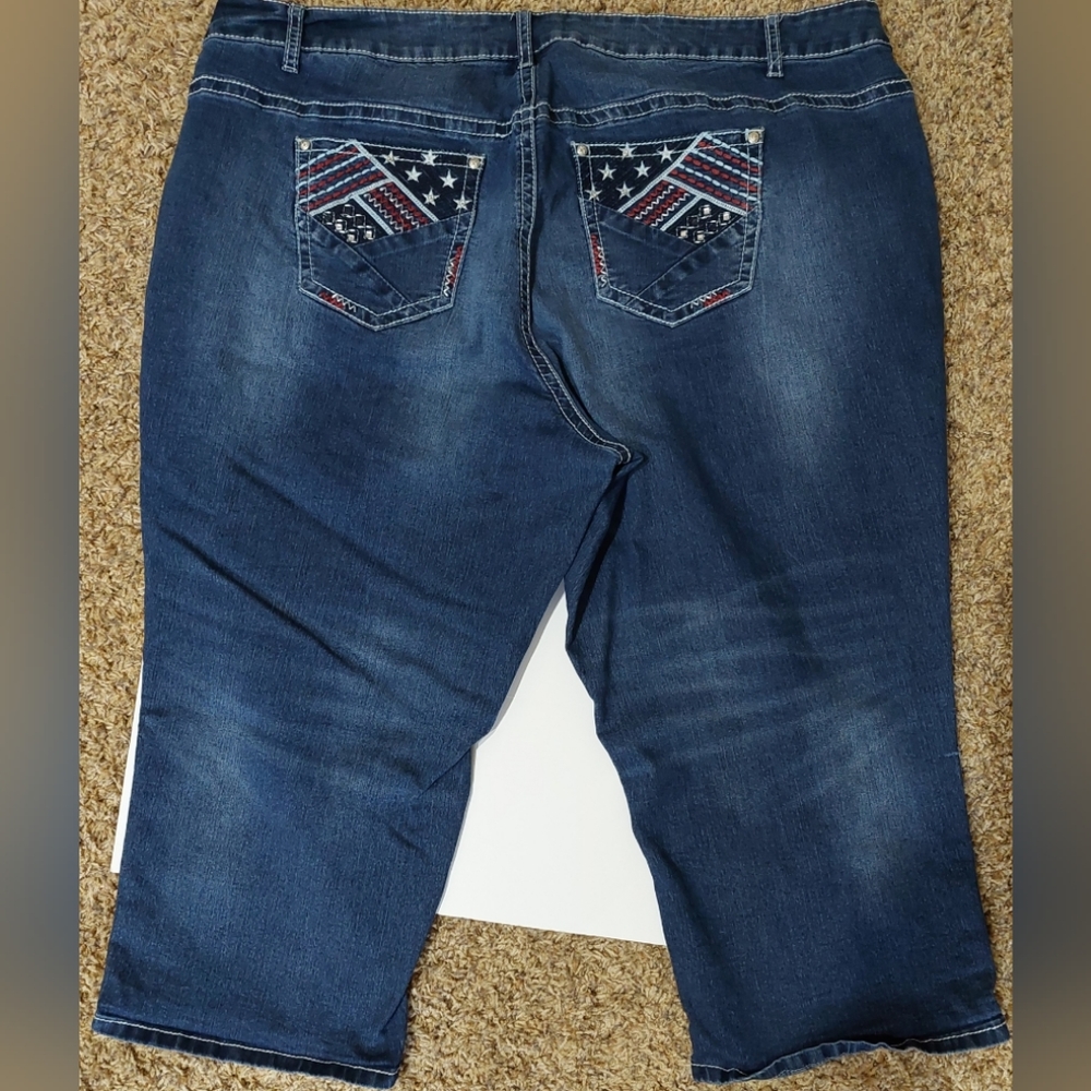 Love Indigo capri jeans size 24W